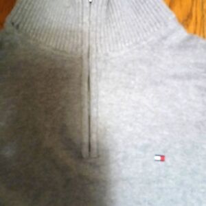 Tommy Hilfigure Sweater